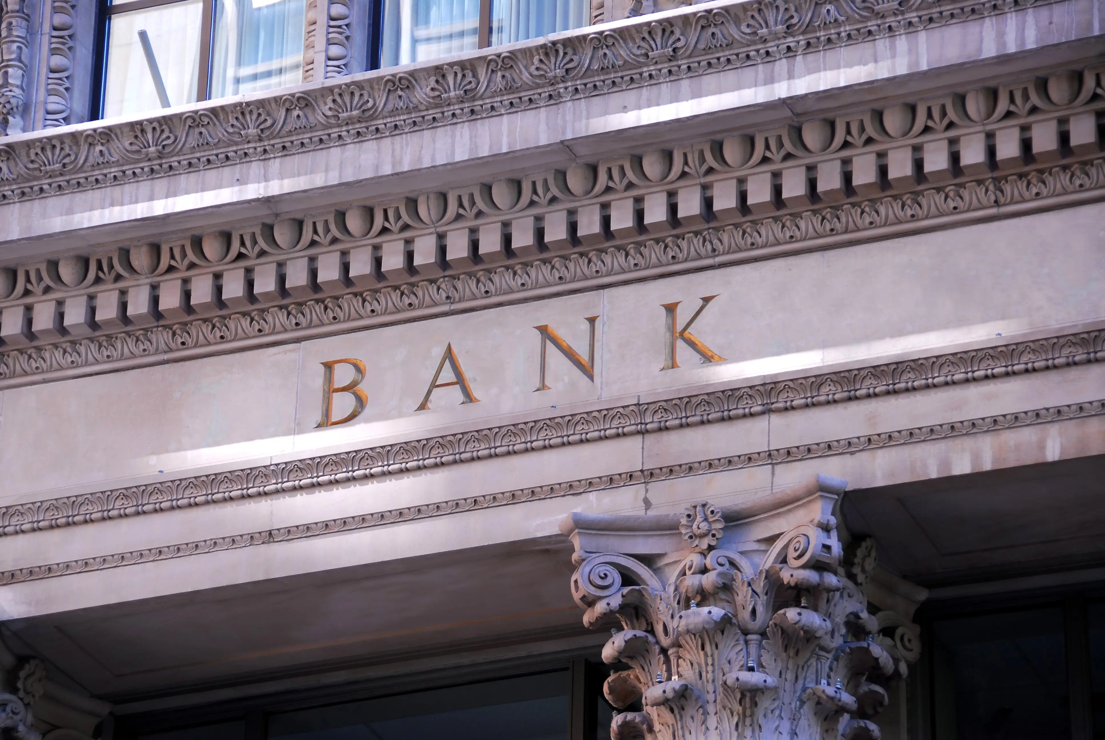 Banken verfolgen unterschiedliche Zinsstrategien